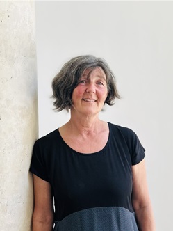 Dr. Barbara Kink